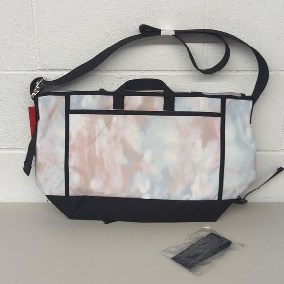 New nwt Free people Manhattan portage NY cordura cloud bike messenger bag print - Picture 6 of 6